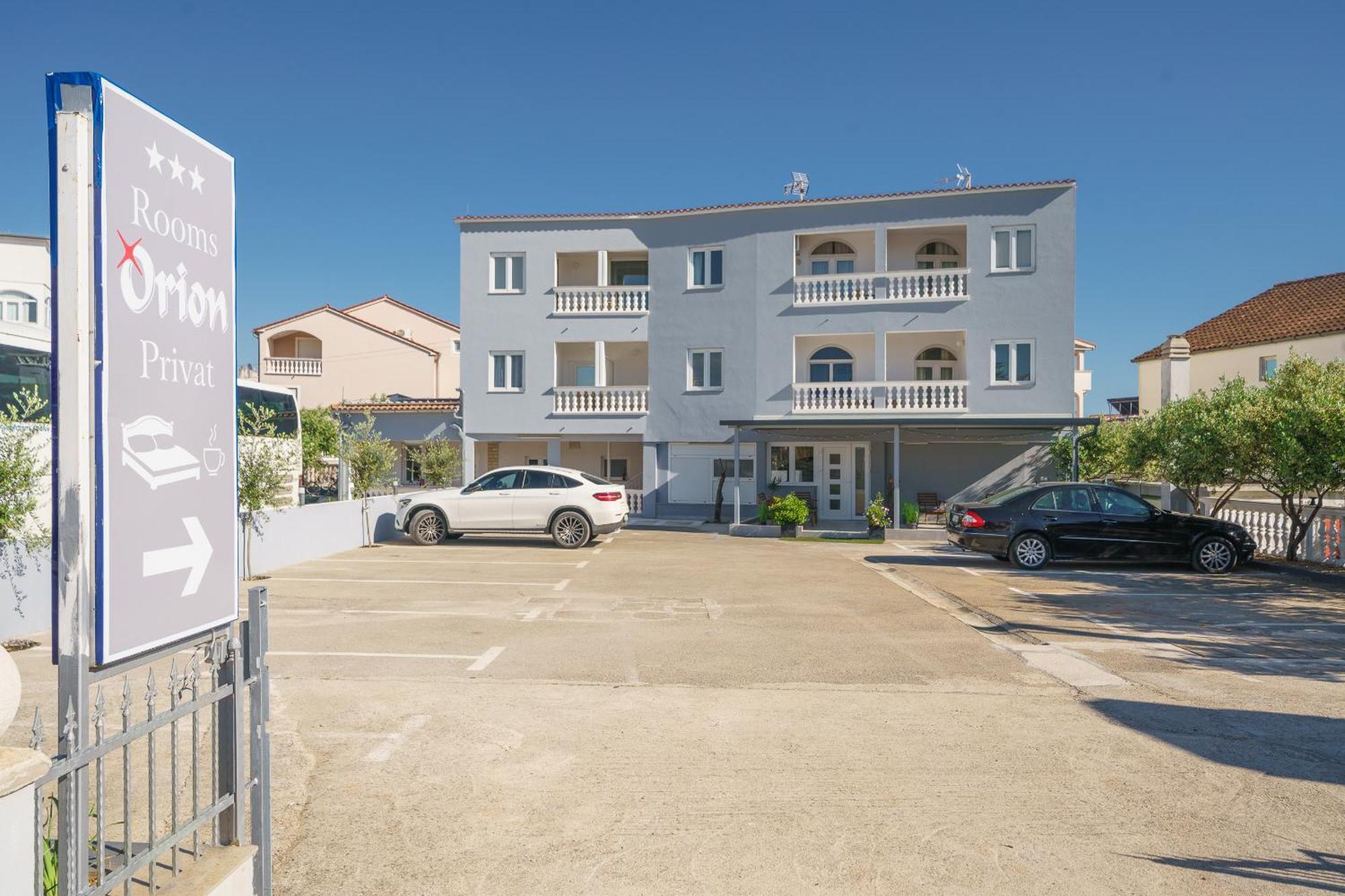 Rooms Orion Vodice Bagian luar foto